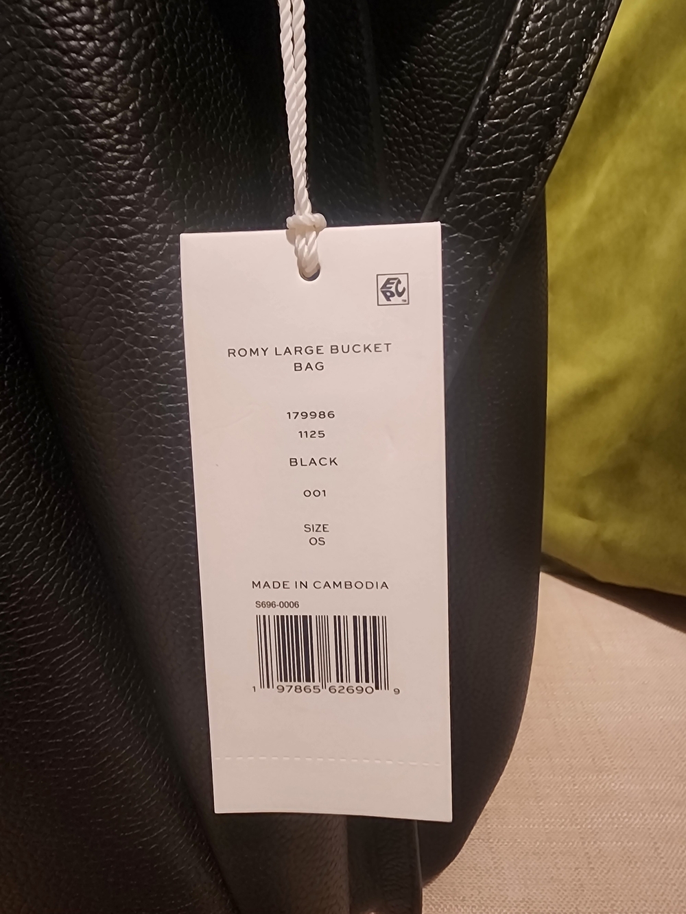 Tory Burch Romy Large Bucket Bag - Picture 3 of 4